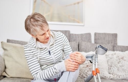 Knee injury attorney | spiro k pistiolas